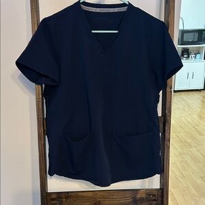 Fabletics scrub shirt